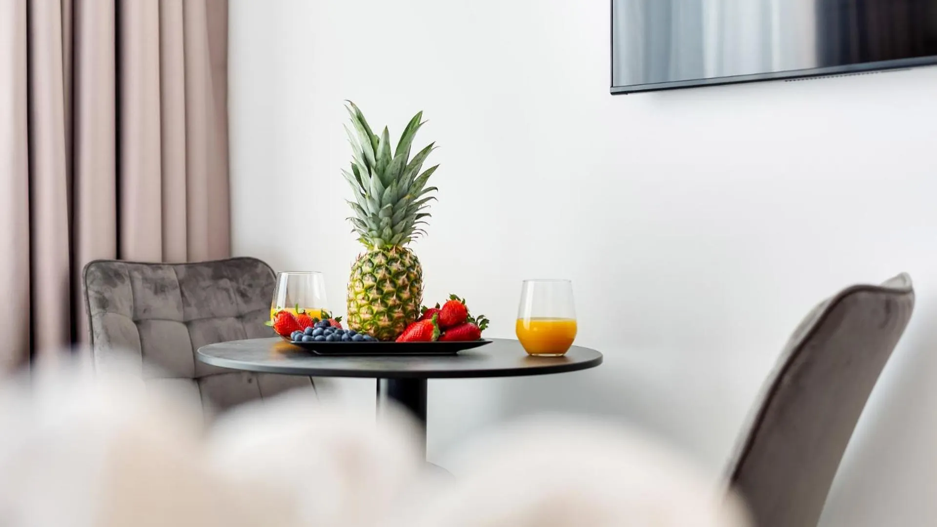Fly Rooms Medulin - 50M From The Beach - New 2024 0*,