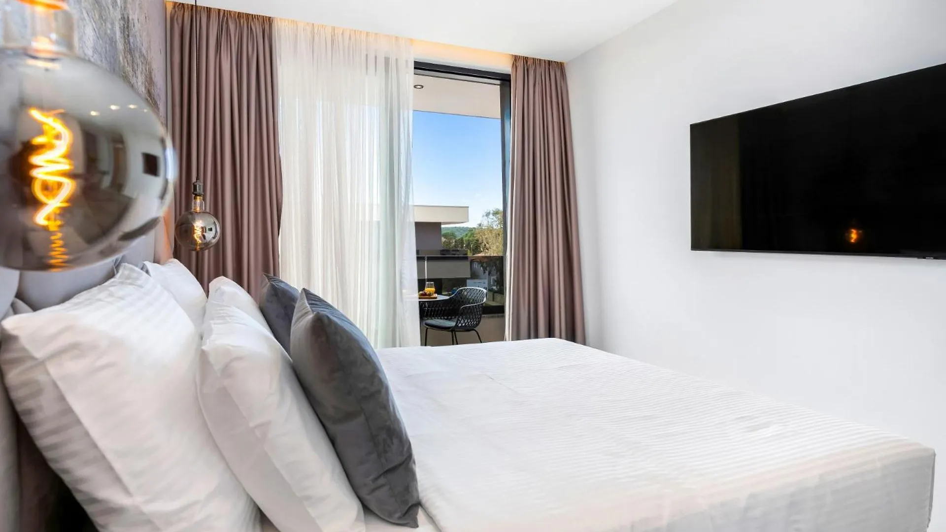 Fly Rooms Medulin - 50M From The Beach - New 2024 Chorvatsko