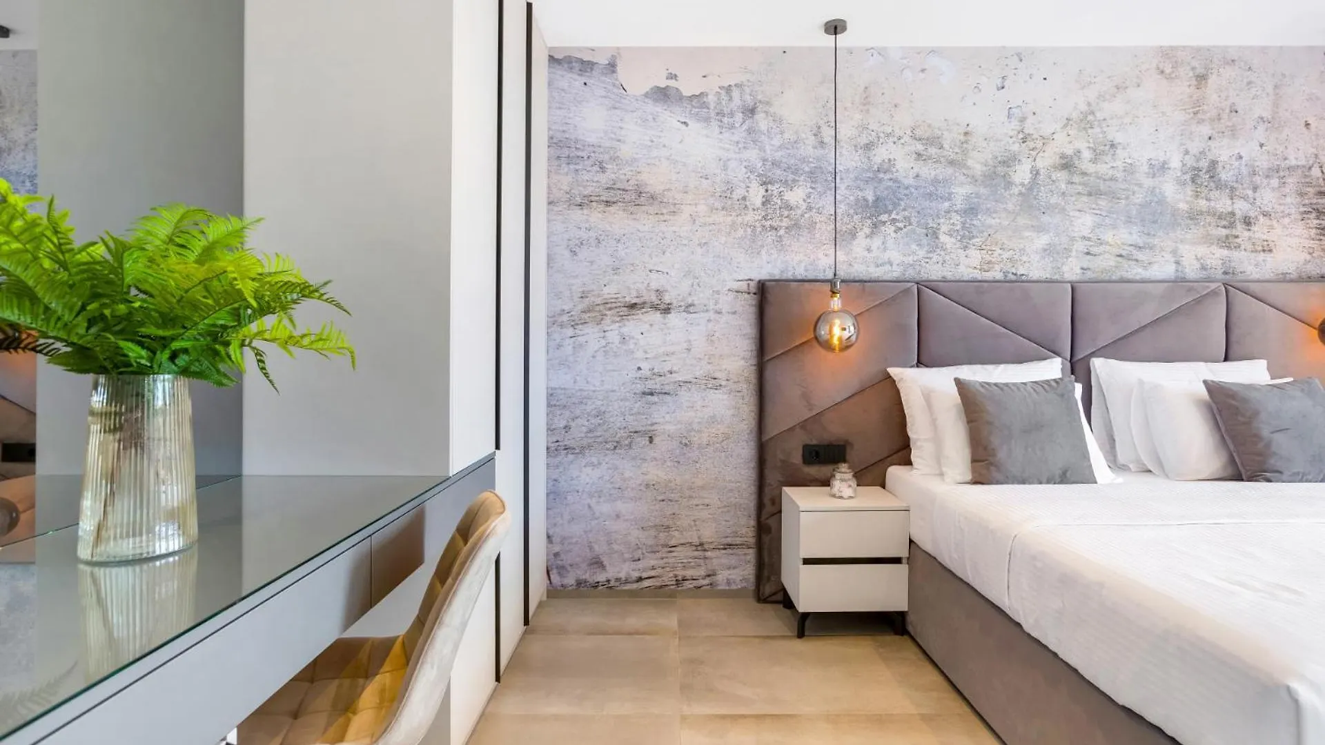 Penzion Fly Rooms Medulin - 50M From The Beach - New 2024