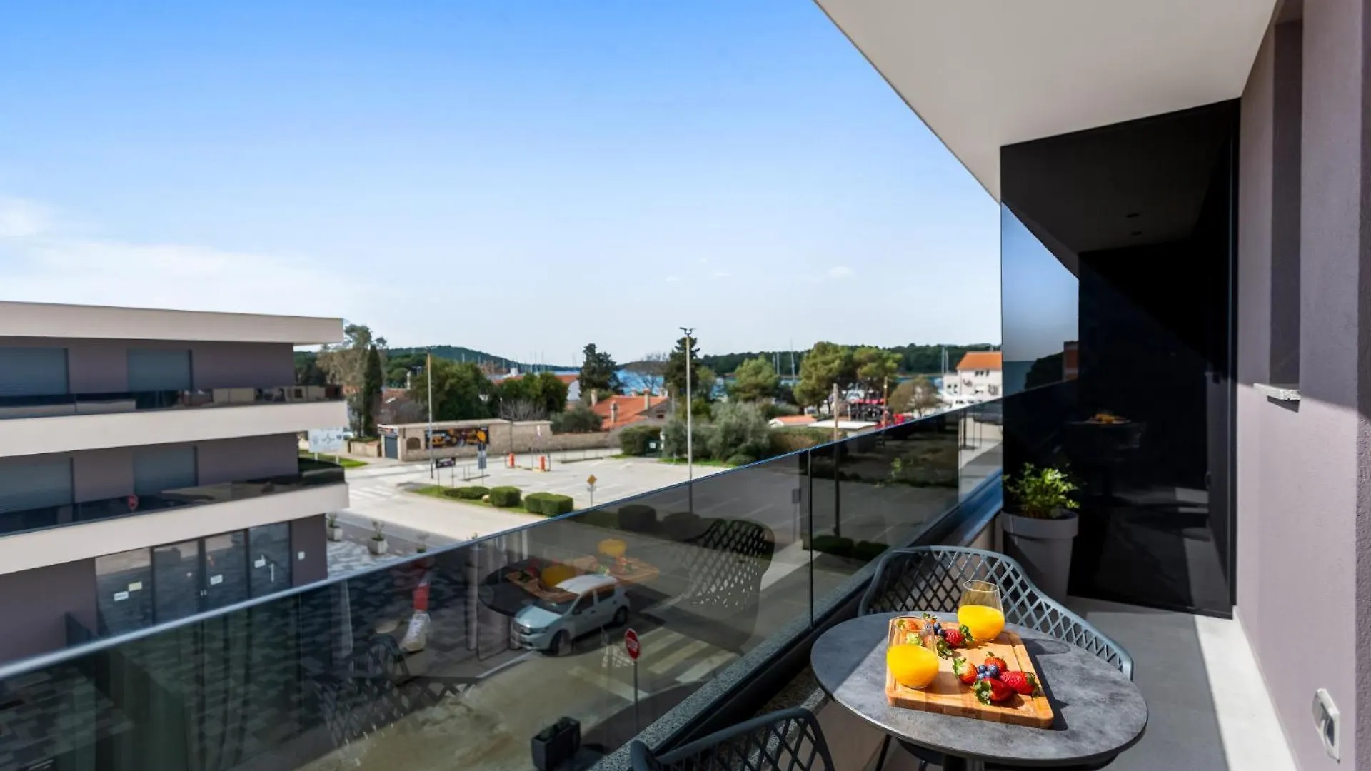 Fly Rooms Medulin - 50M From The Beach - New 2024 Penzion