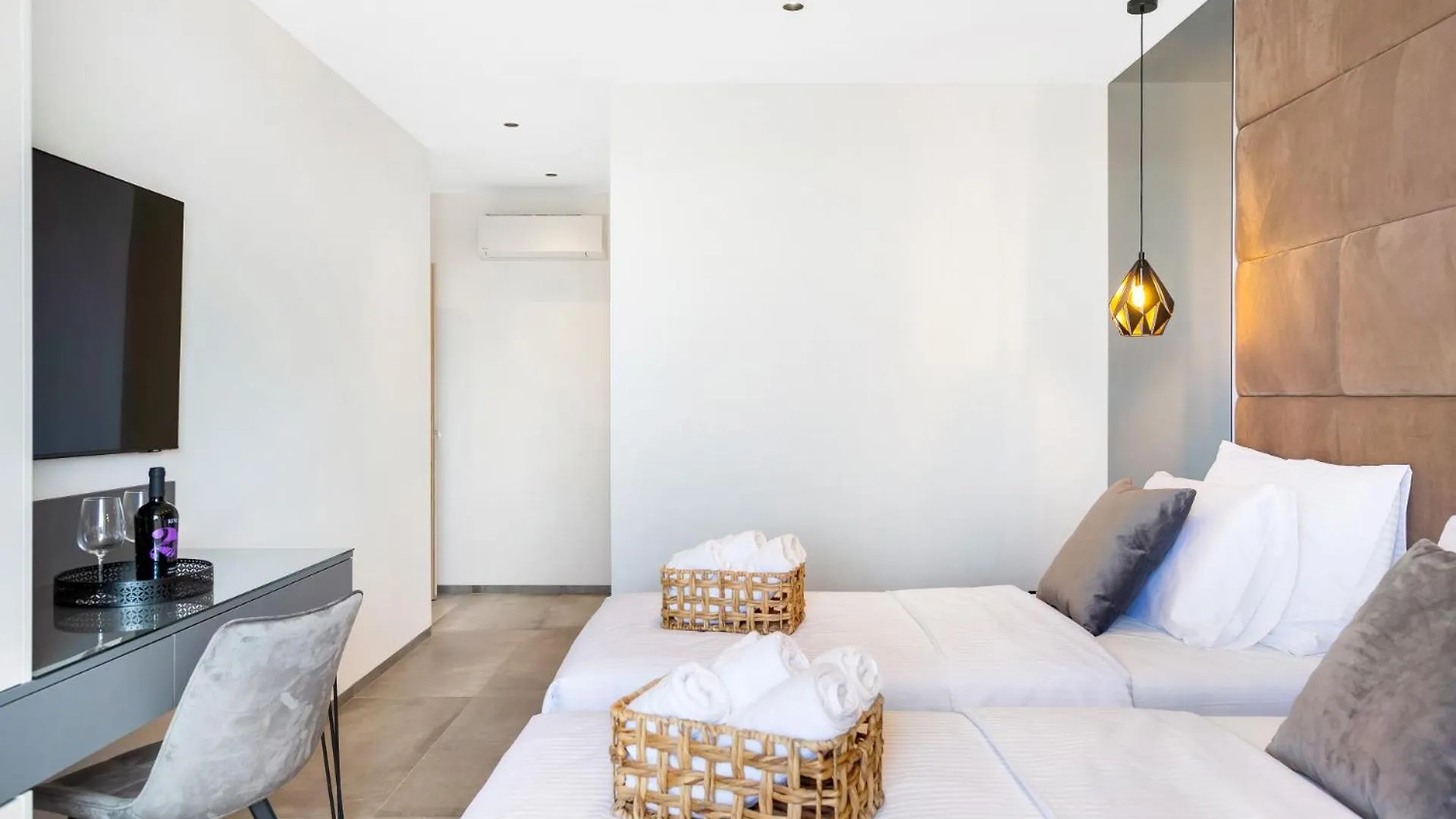 Fly Rooms Medulin - 50M From The Beach - New 2024 0*,  Kroatien